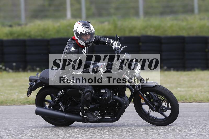 Archiv-2025/09 22.04.2025 Cornu Master School ADR/gruen-vert/18